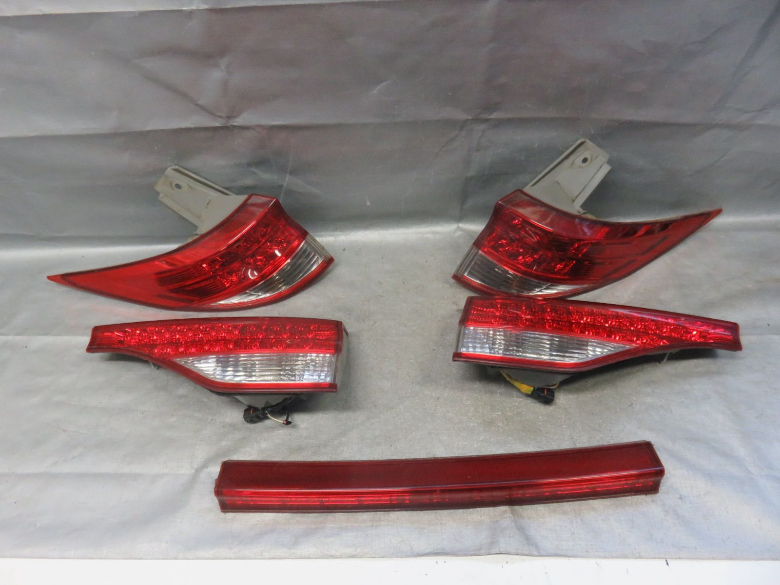 ☆STD8815/エスティマ ACR50W/2型中期 ACR55W GSR50W GSR55W 純正 LED