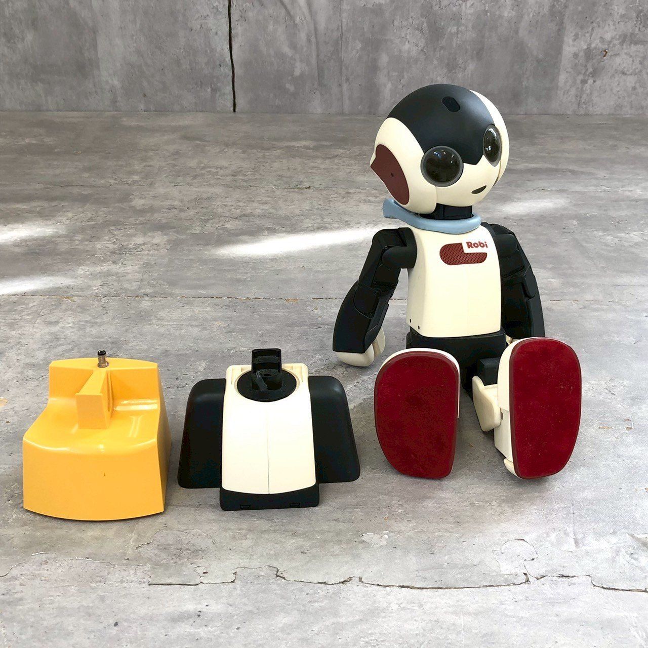 Robi ロビ デアゴスティーニ コミュニケーション ロボット ジャンク