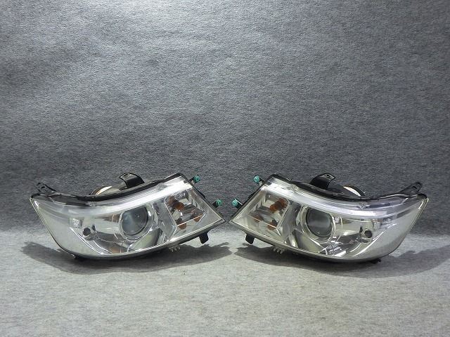 ワゴンR スティングレー ヘッドライト 左右 HID MH23S 100-59191 ハ