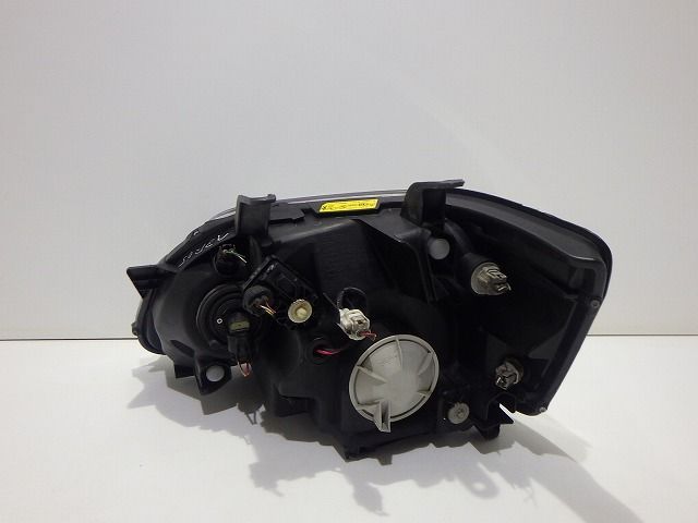 ノア 右ヘッドライト HID AZR60/65 後期 28-181 N0 81150-28830