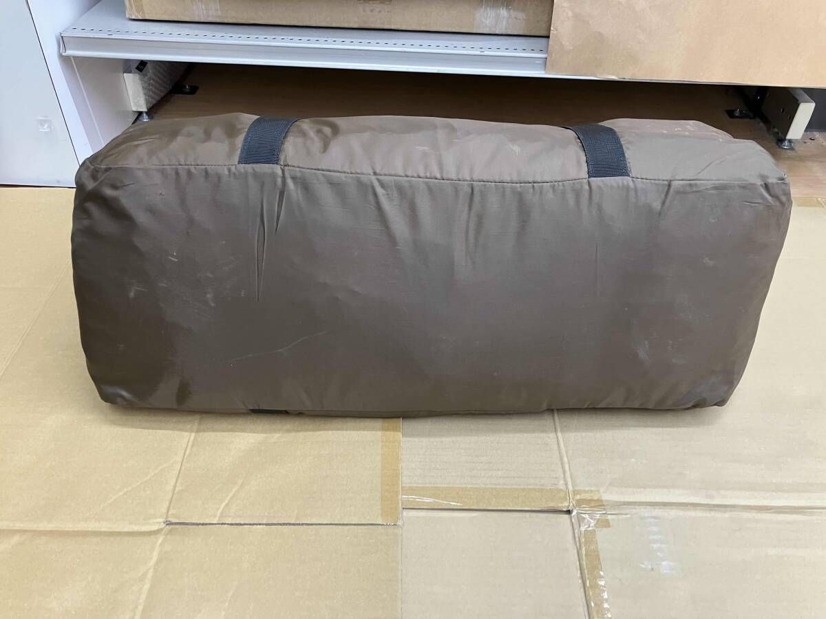 ドーム型 チャコール系×カーキ系