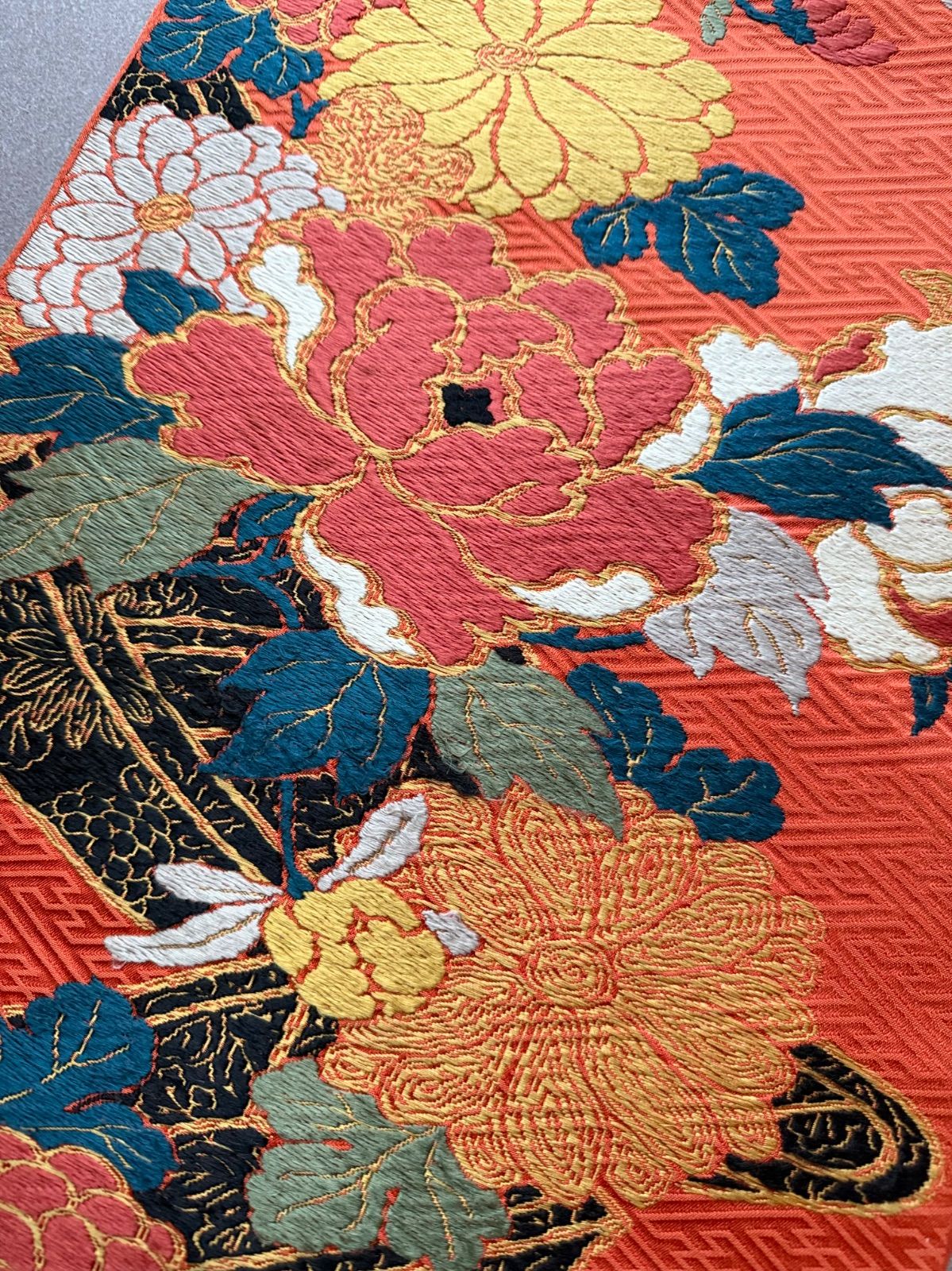 帯　アンティーク帯　刺繍　牡丹　菊 帯 アンティーク帯 刺繍 牡丹 菊 - メルカリ