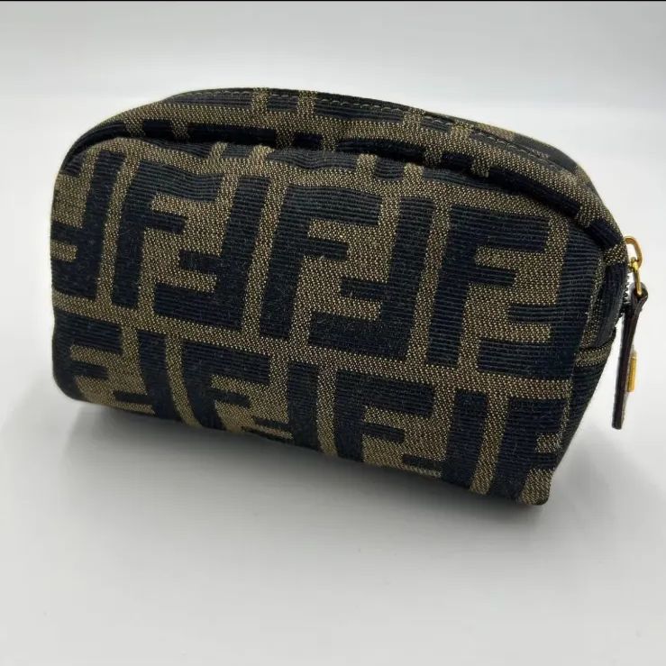 フェンディ FENDI ポーチ ズッカ柄 キャンバス ズッカ レザー FF柄