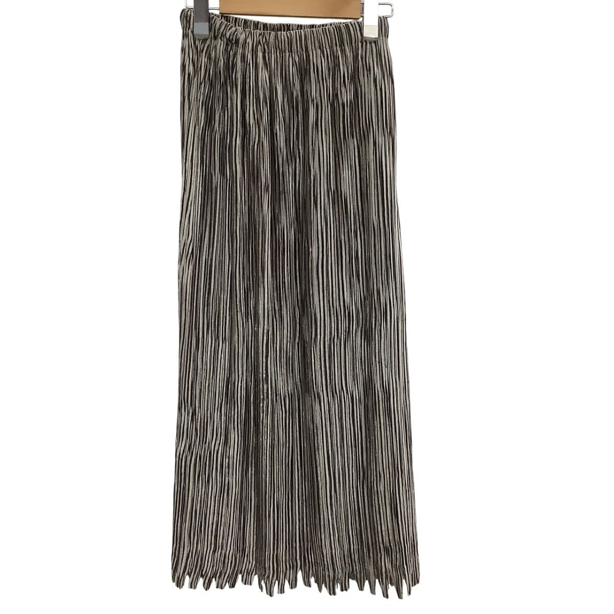 ISSEY MIYAKE イッセイミヤケ レディース 変形 スカート 裾 ギザギザ