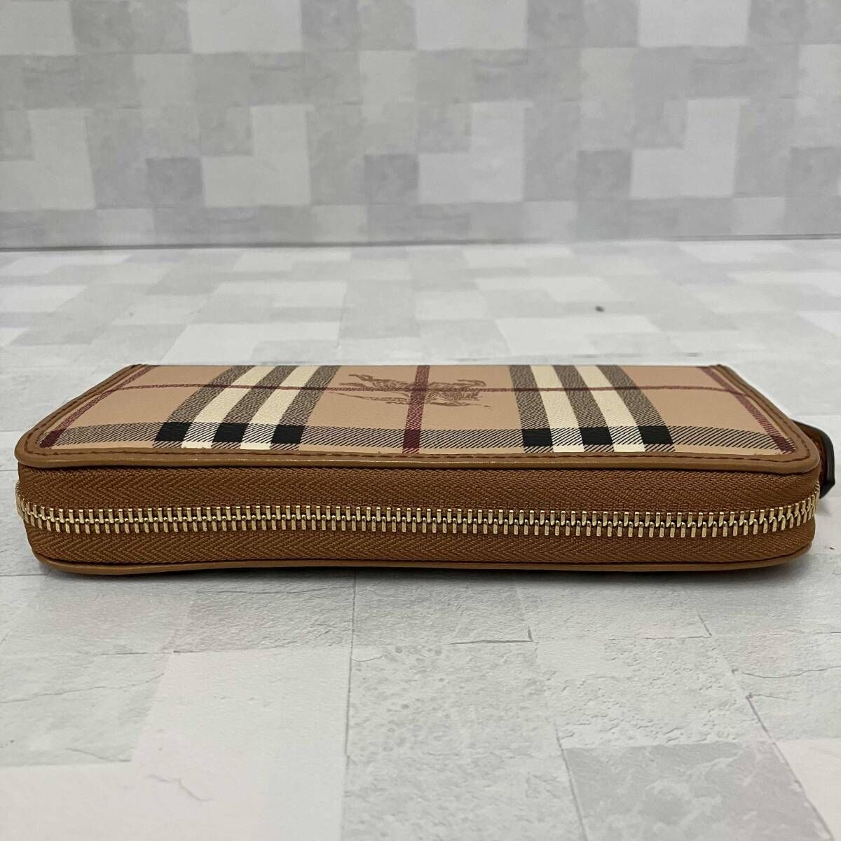BURBERRY バーバリー 長財布 ラウンドファスナー ノバチェック PVC