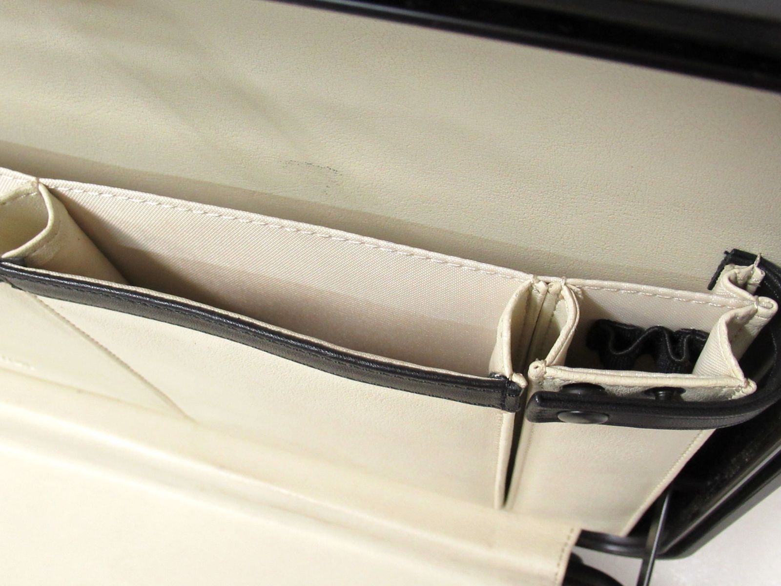 ゼロハリバートン ミニ アタッシュケース ブラック クリアハンドル 鍵