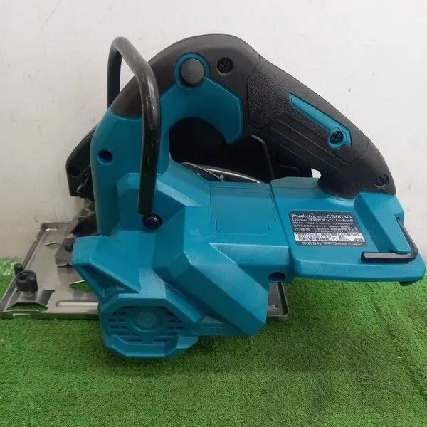 マキタ CS003GZ 充電式チップソーカッター　40V【野田愛宕店】【店頭取引限定】【中古】管理番号：ITD9QD0G4Y8O マキタ（makita） 40V 充電チップソーカッタ CS003GZ 本体のみ