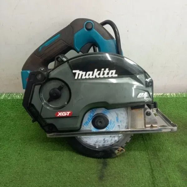 マキタ CS003GZ 充電式チップソーカッター　40V【野田愛宕店】【店頭取引限定】【中古】管理番号：ITD9QD0G4Y8O マキタ CS003GZ 125mm充電式チップソーカッタ(本体のみ/充電器・充電池