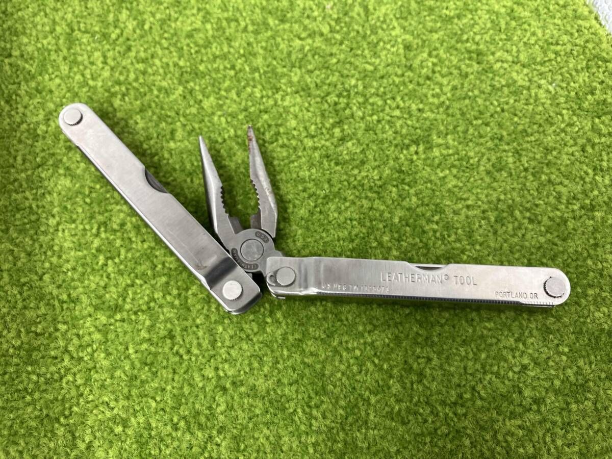 アウトドア LEATHERMAN ツール ヴィンテージ レザーマンツール 革ケース付き