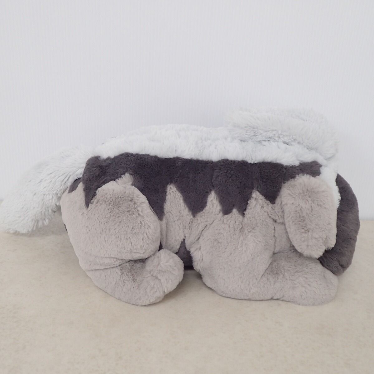 ポケモンセンター ふわふわ抱きぬいぐるみ マフィティフ