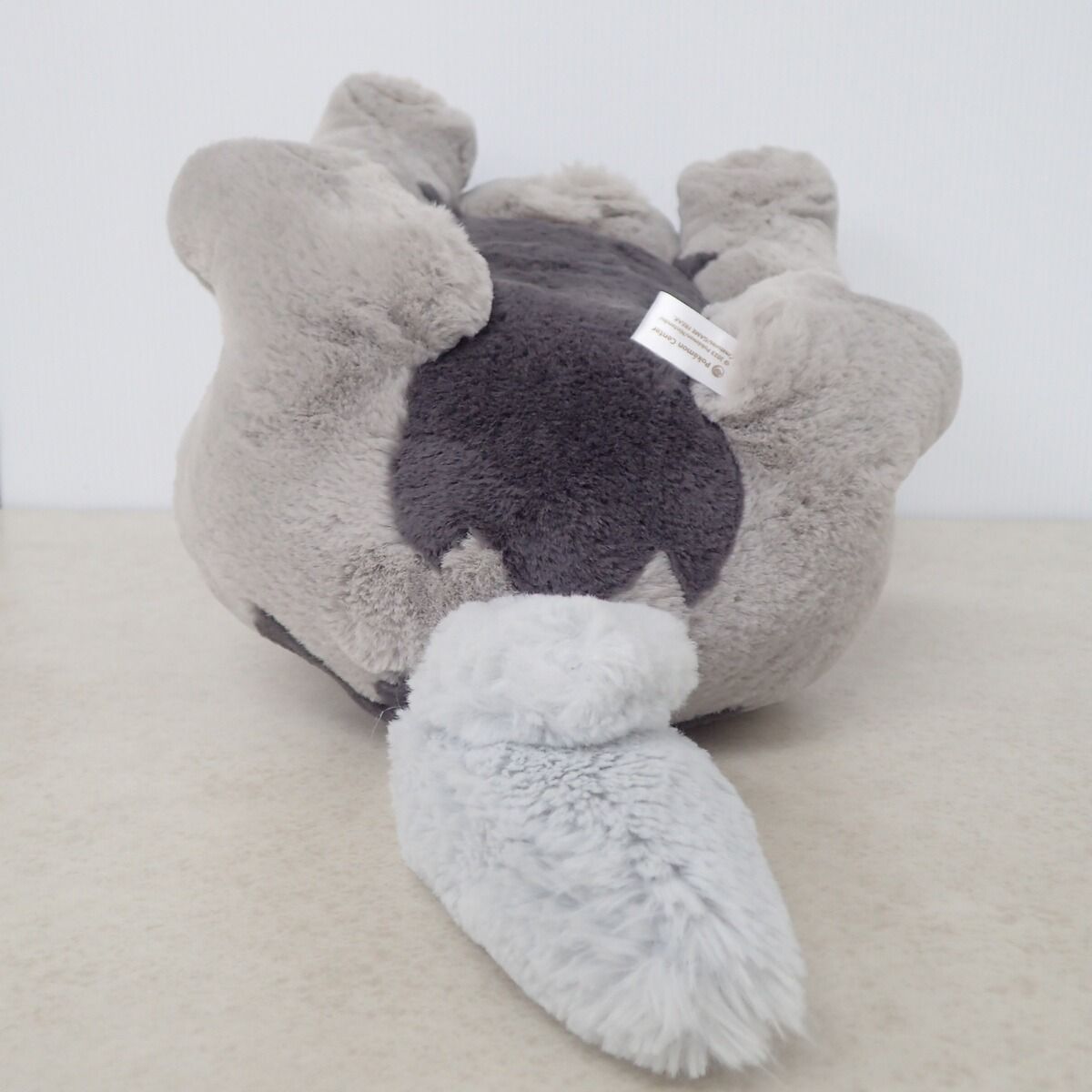 ポケモンセンター ふわふわ抱きぬいぐるみ マフィティフ