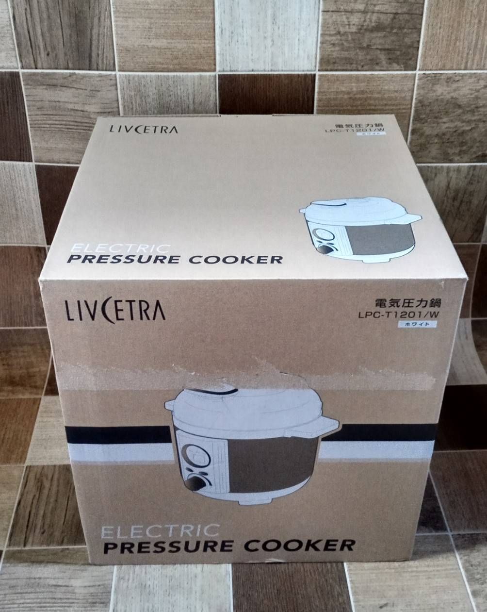 未使用品 LIVCETRA 電気圧力鍋 LPC-T1201/W ホワイト - メルカリ