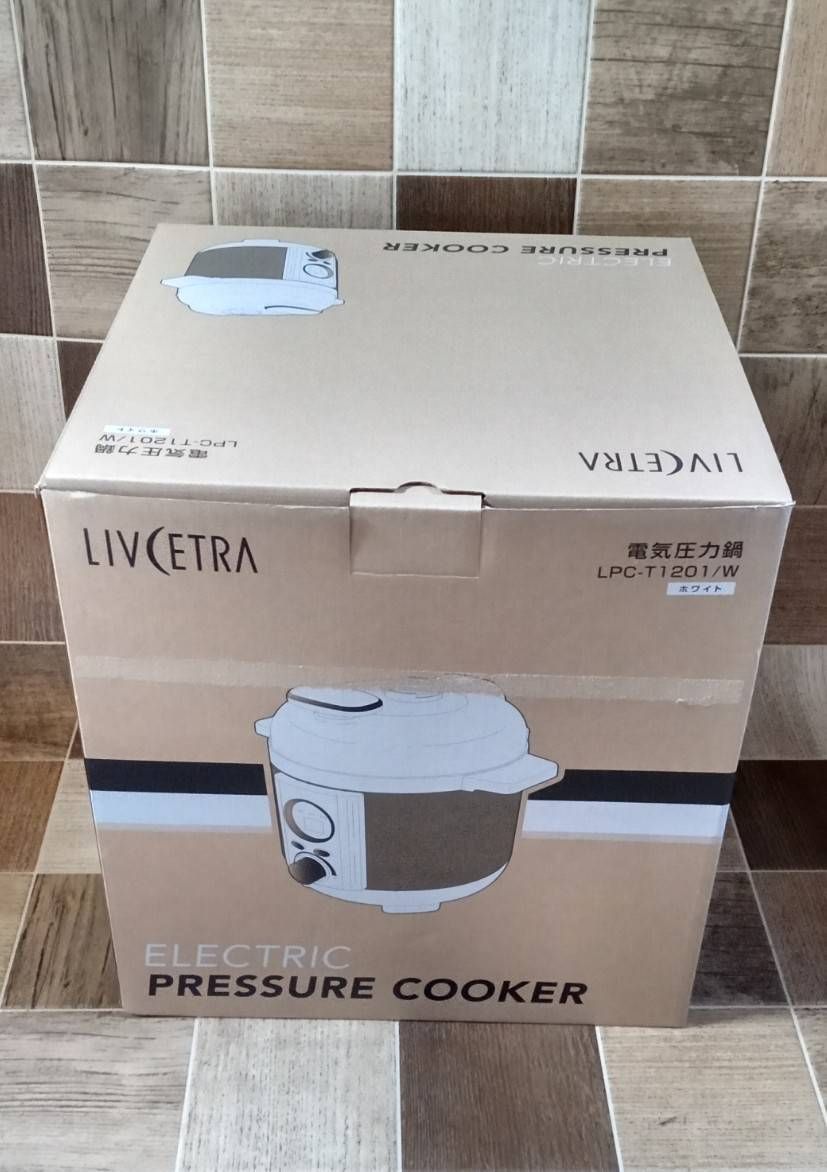 未使用品 LIVCETRA 電気圧力鍋 LPC-T1201/W ホワイト - メルカリ