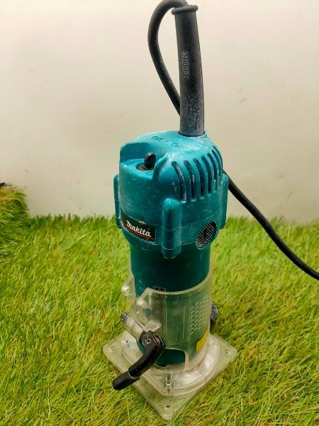 マキタ Makita 電子トリマ 6 mm 3707 FC