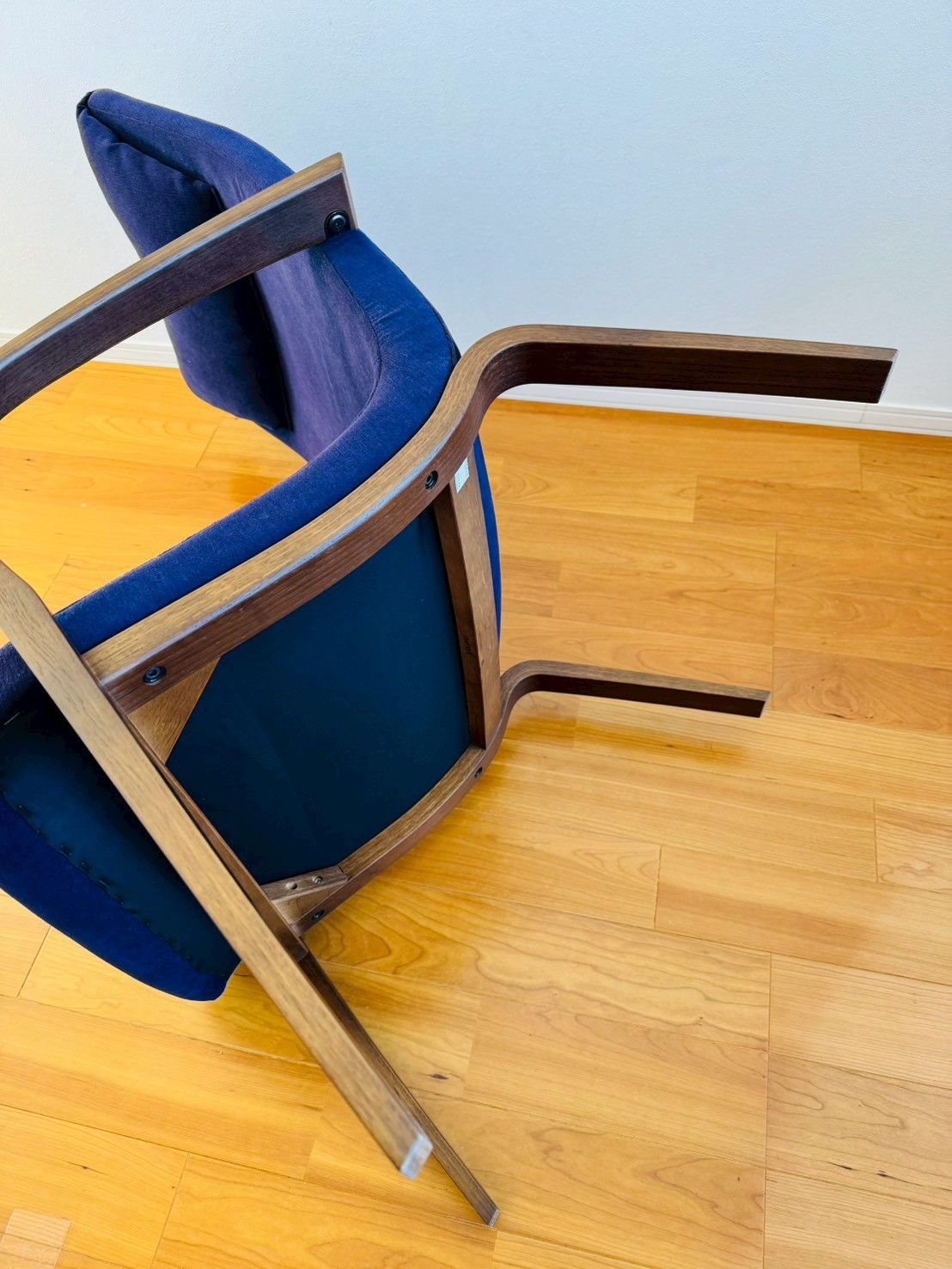 CONDE HOUSE カンディハウス ハイバックチェア オットマン付 - メルカリ