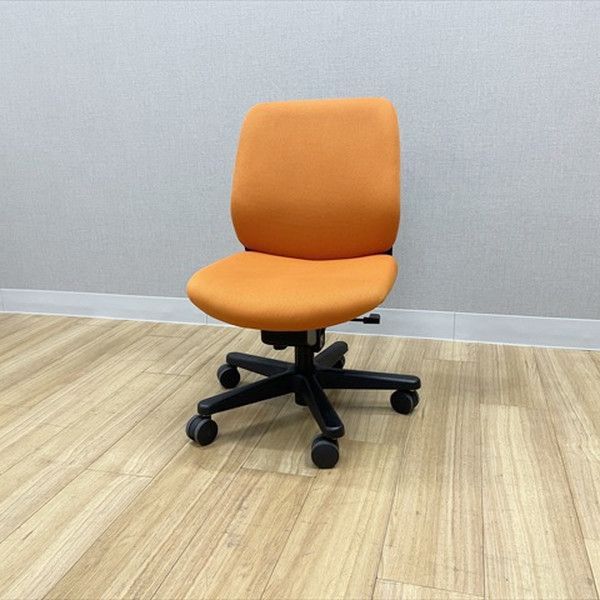 イトーキ トルテチェア ローバック 肘無 オフィスチェア オレンジ