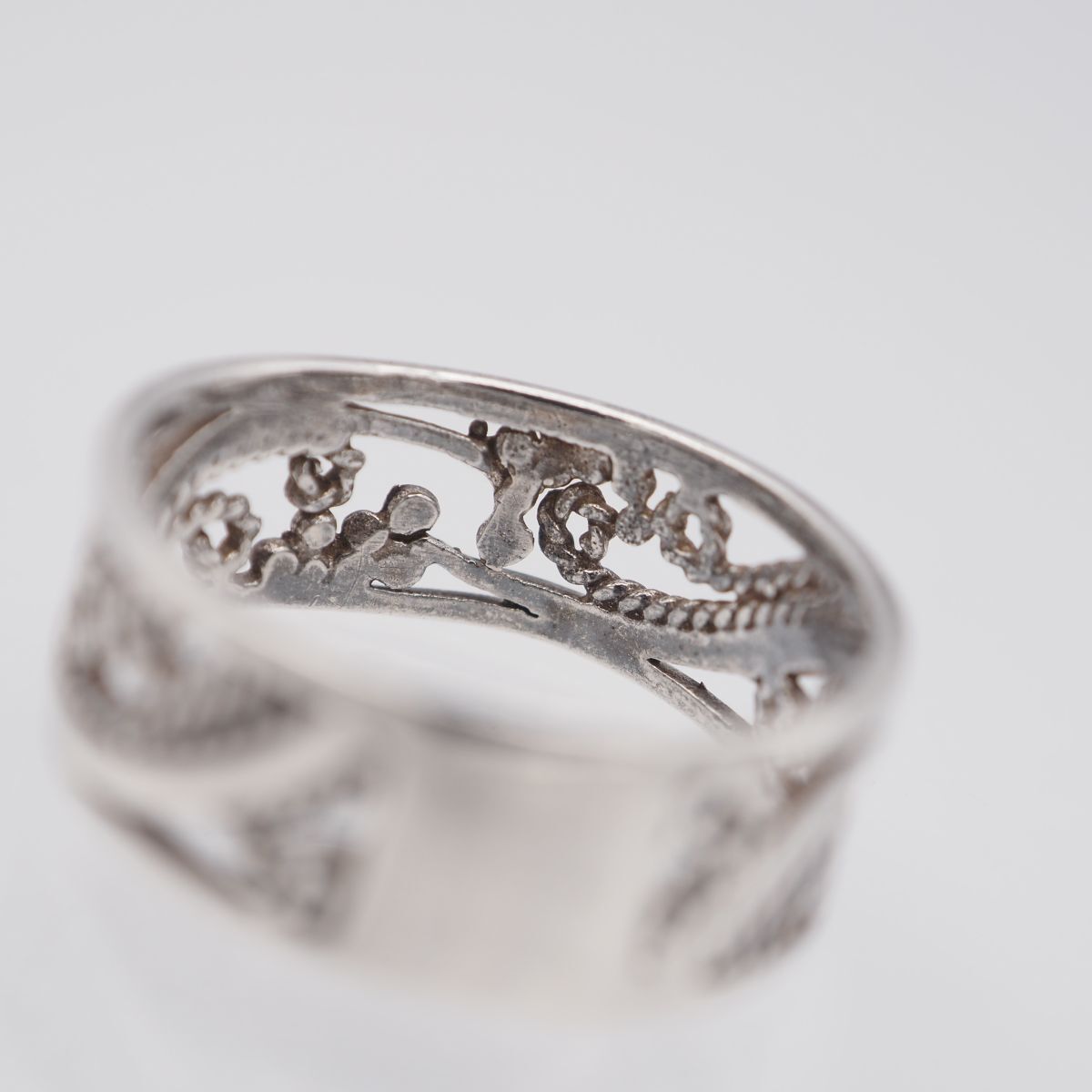 L598 ヴィンテージ リング フィリグリー 銀線細工 デザイン シルバー