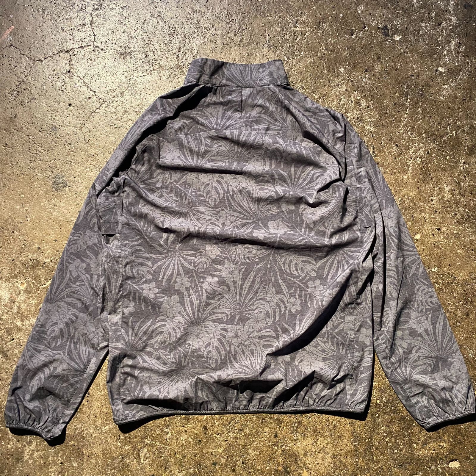Travis Matthew 23ss ライトウェイト パッカブルジャケット sizeL