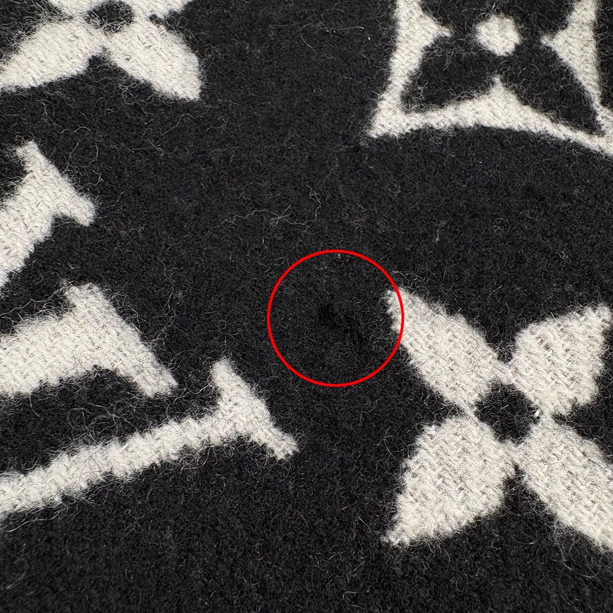 Louis Vuitton】ルイ・ヴィトン マフラー モノグラム インフィニティ