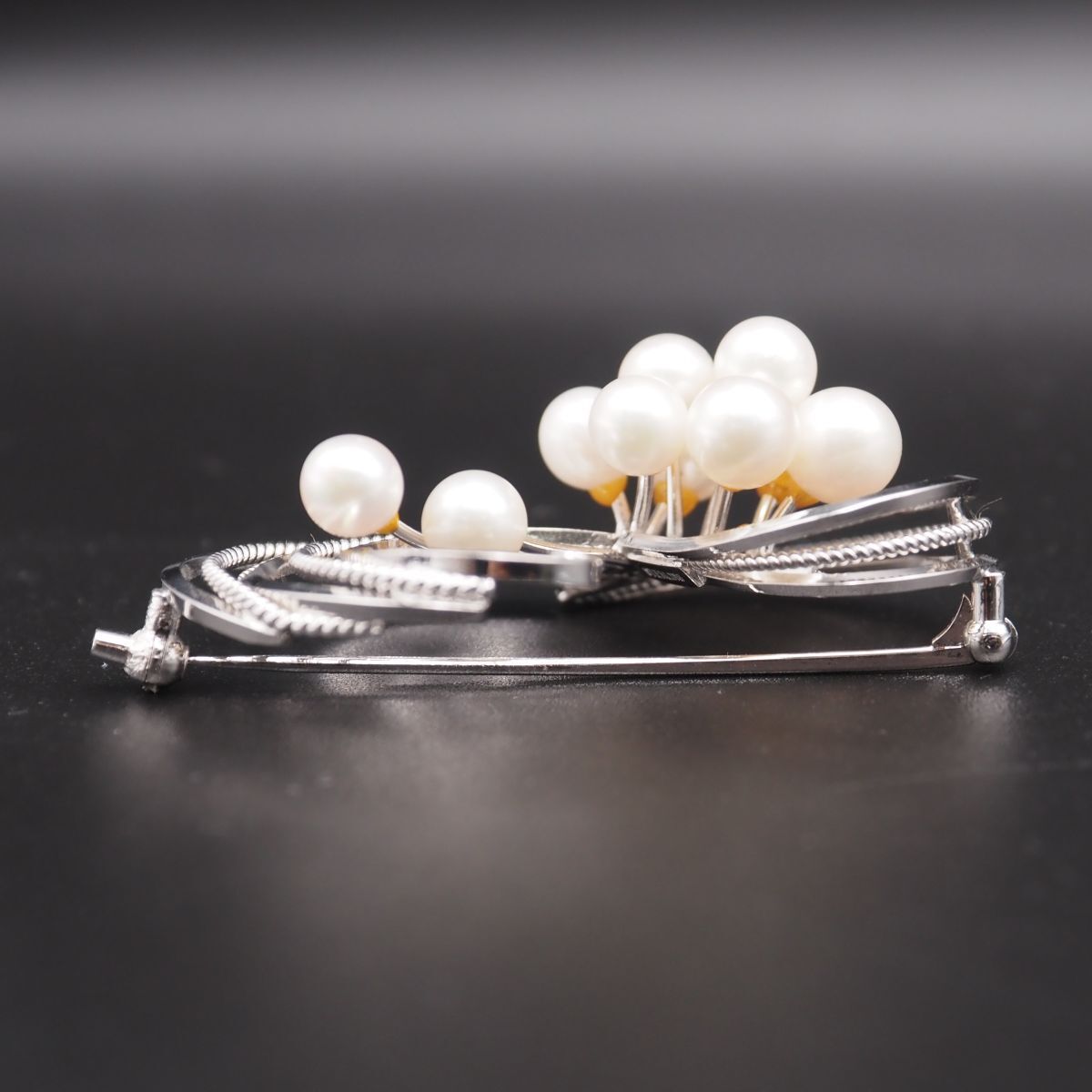 L262 本真珠 5.5-6.7mm10珠 パール STERLING刻印 ブローチ デザイン