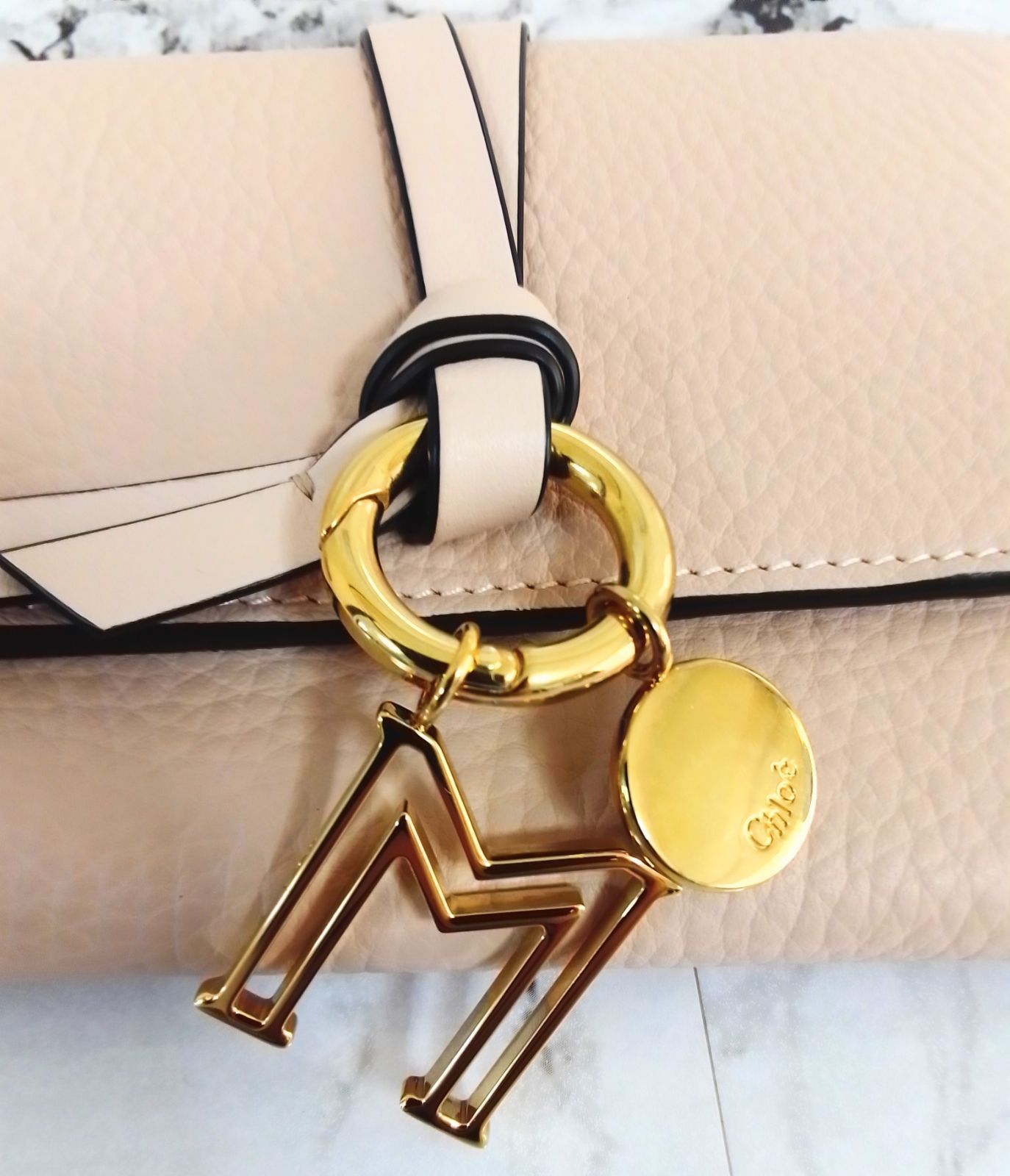 AQS22 クロエ 美品 アルファベット コンパクトウォレット 3つ折り財布