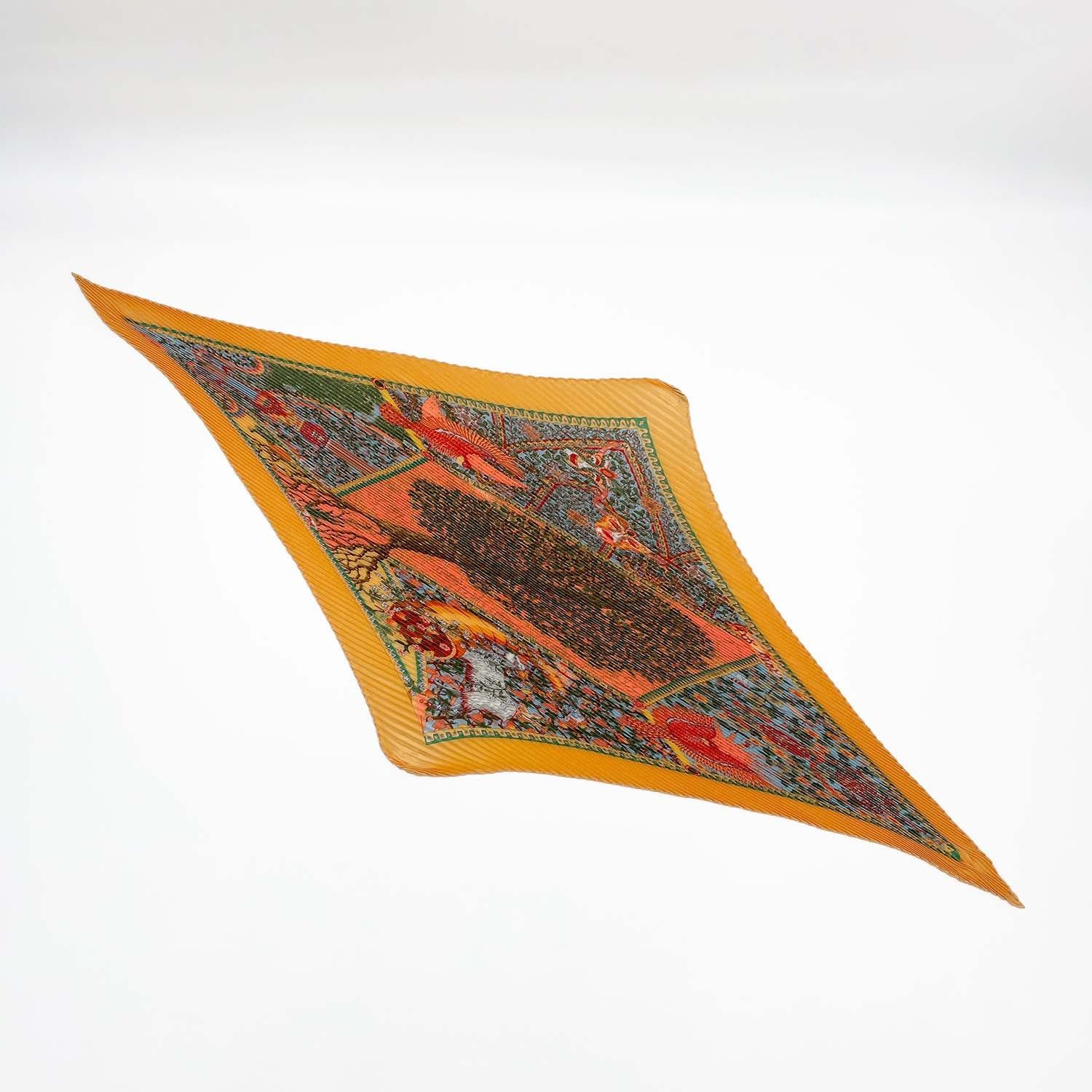 HERMES エルメス プリーツ カレ90 Axis Mundi 世界の中心軸 草木 花柄