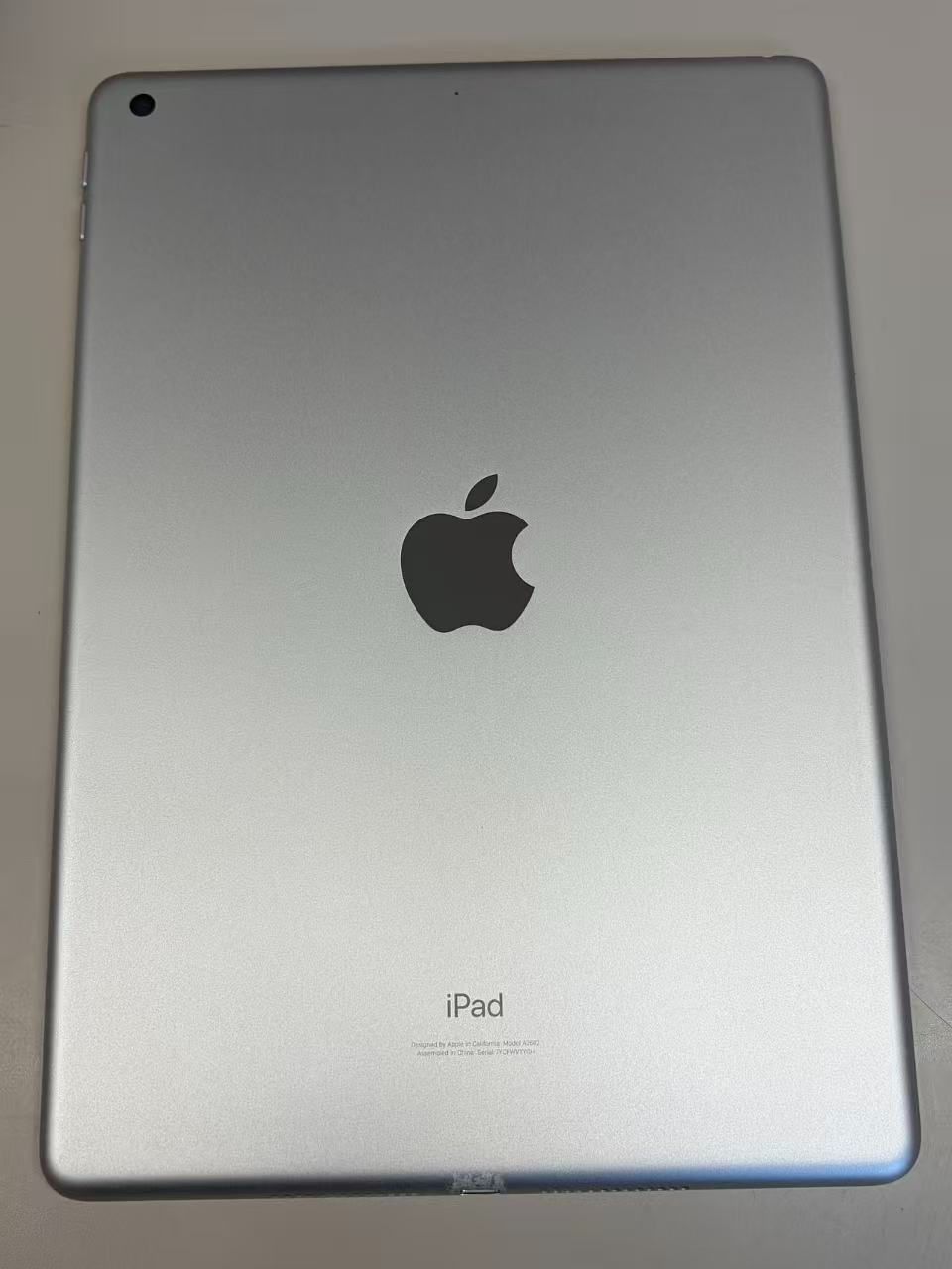 美品 電池81% iPad(第9世代) 64GB シルバー Wi-Fiモデル - メルカリ