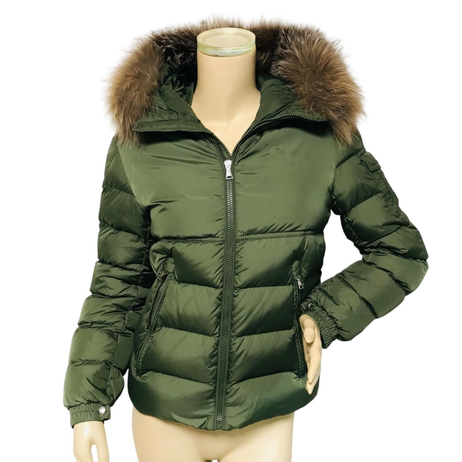 良品☆MONCLER・モンクレール【NEW_BYRON】レディース ブランド