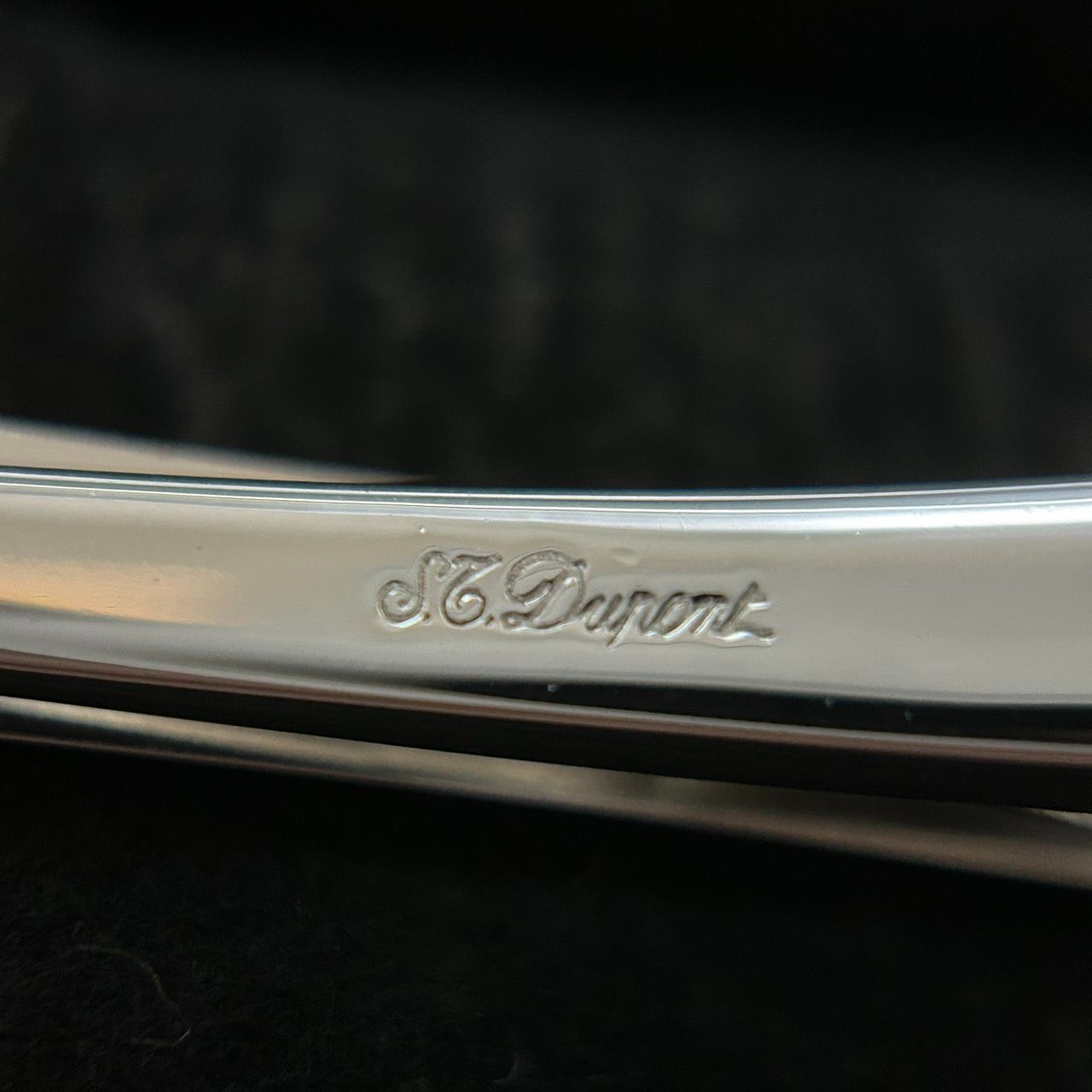 良品】エス・テー・デュポン S.T. Dupont ネクタイピン シルバーカラー