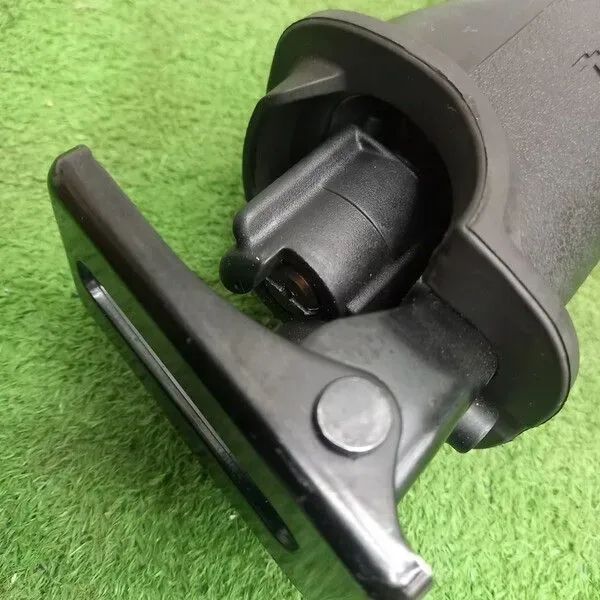 マキタ JR186DZ 充電式レシプロソー 18V【野田愛宕店】【店頭取引限定】【中古】管理番号：IT53X1AX0S48 中古】マキタ JR186DZ 充電式レシプロソー 18V【野田愛宕店】 - メルカリ