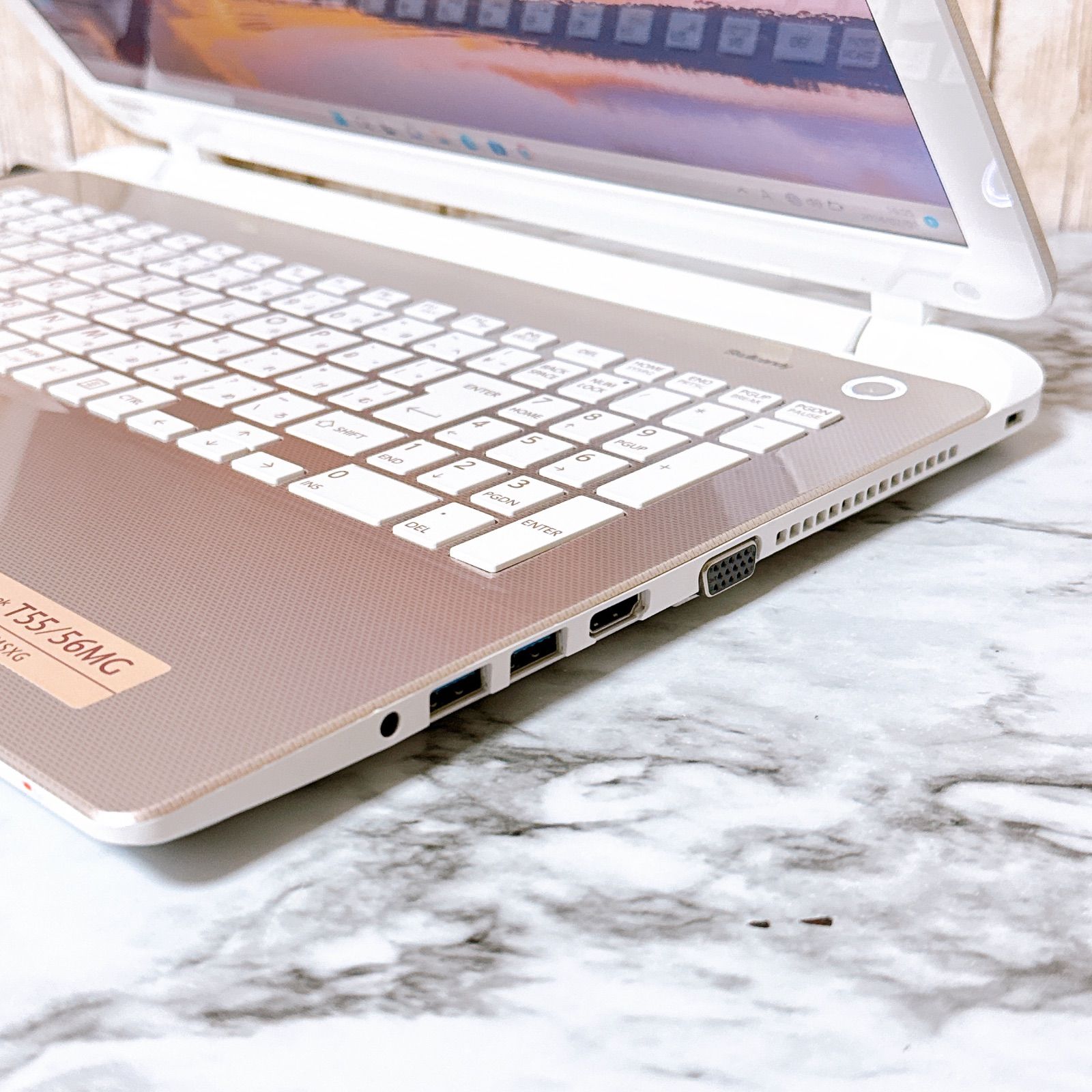 赤字価格】美品✨すぐ使えるノートパソコン 高性能i7 メモリ8GB 超大