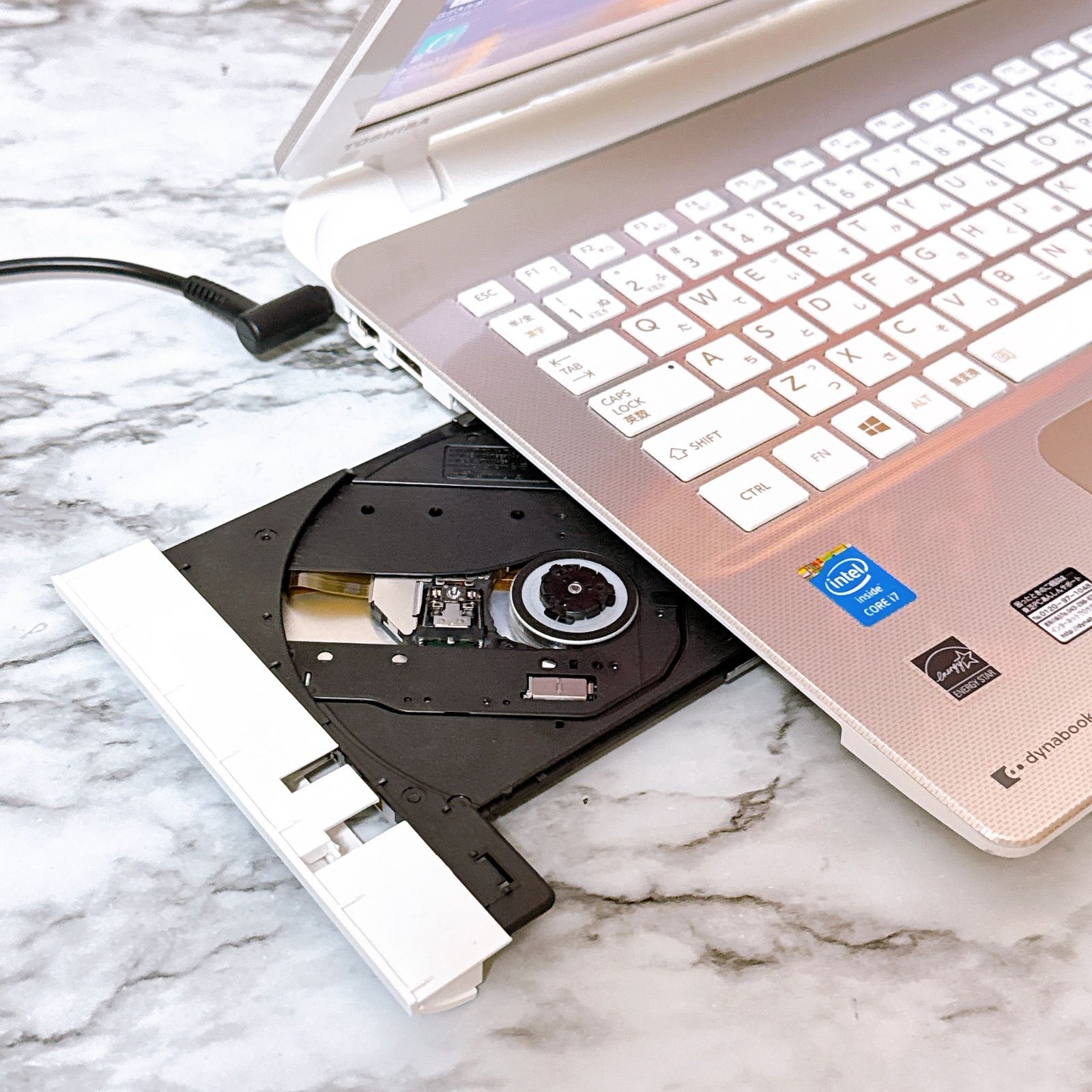 赤字価格】美品✨すぐ使えるノートパソコン 高性能i7 メモリ8GB 超大