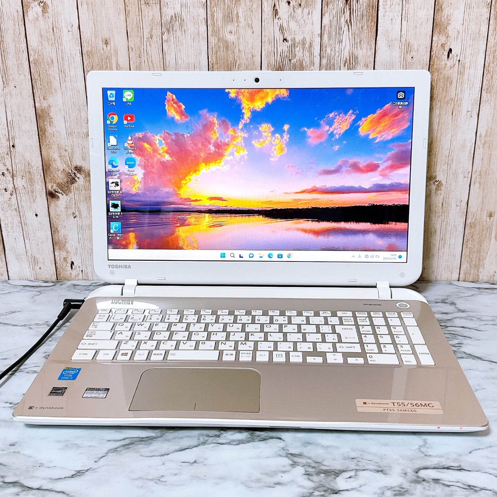 赤字価格】美品✨すぐ使えるノートパソコン 高性能i7 メモリ8GB 超大