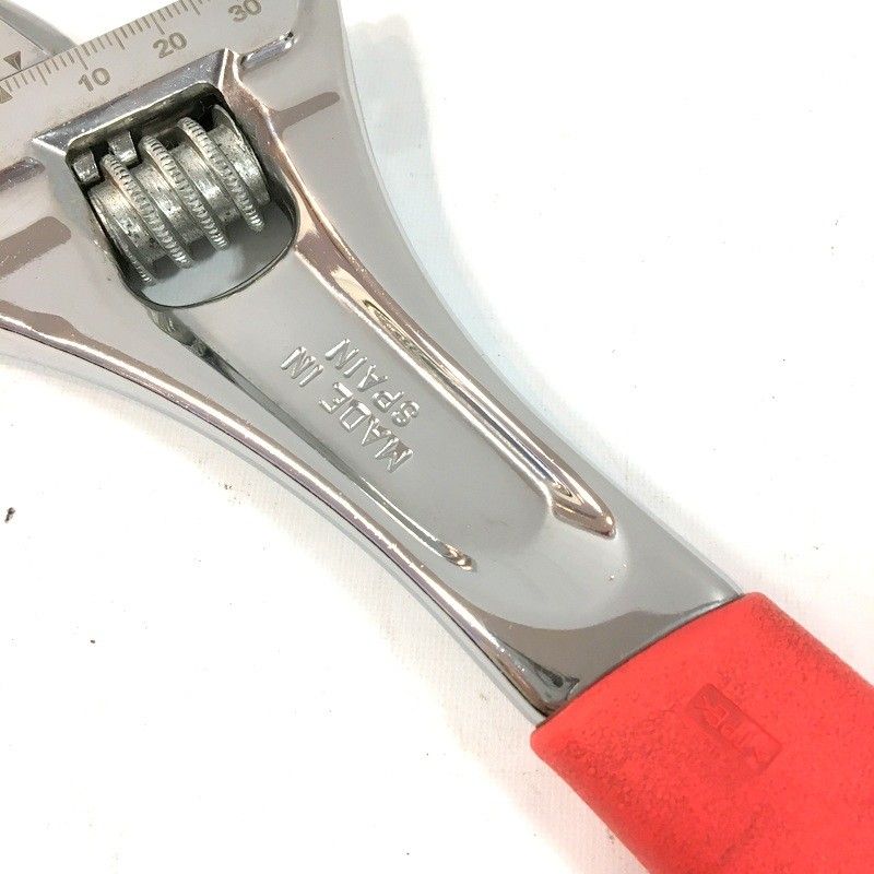 モンキーレンチ