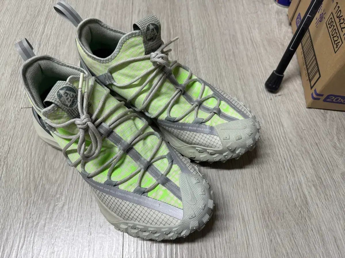 ナイキ ACG マウンテン フライ ロー 1 280 mm