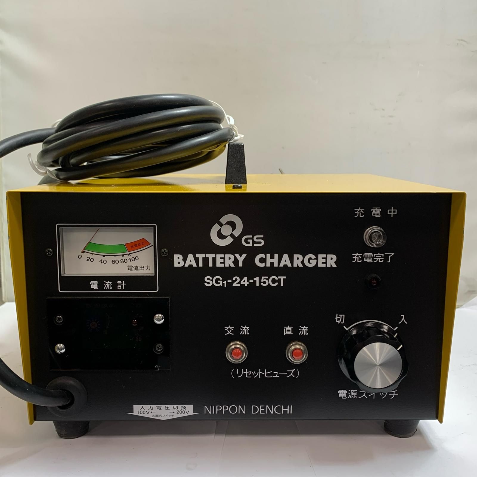 ♭♭ユアサ バッテリーチャージャー 通電のみ OK 1994年製 SG 1-24-15 CT