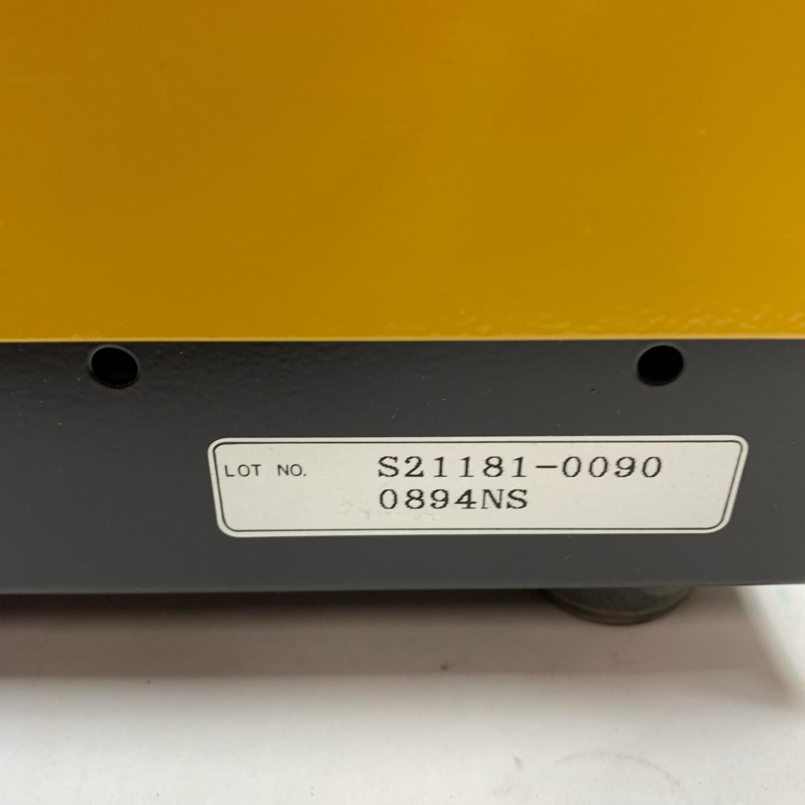  ♭♭ユアサ バッテリーチャージャー 通電のみ OK 1994年製 SG 1-24-15 CT その他 電動工具 エア工具