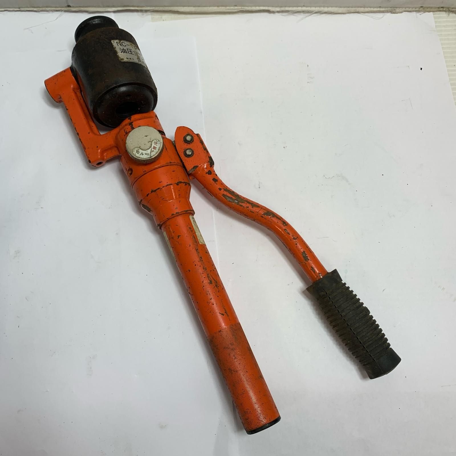 フリーパンチ 油圧パンチャー