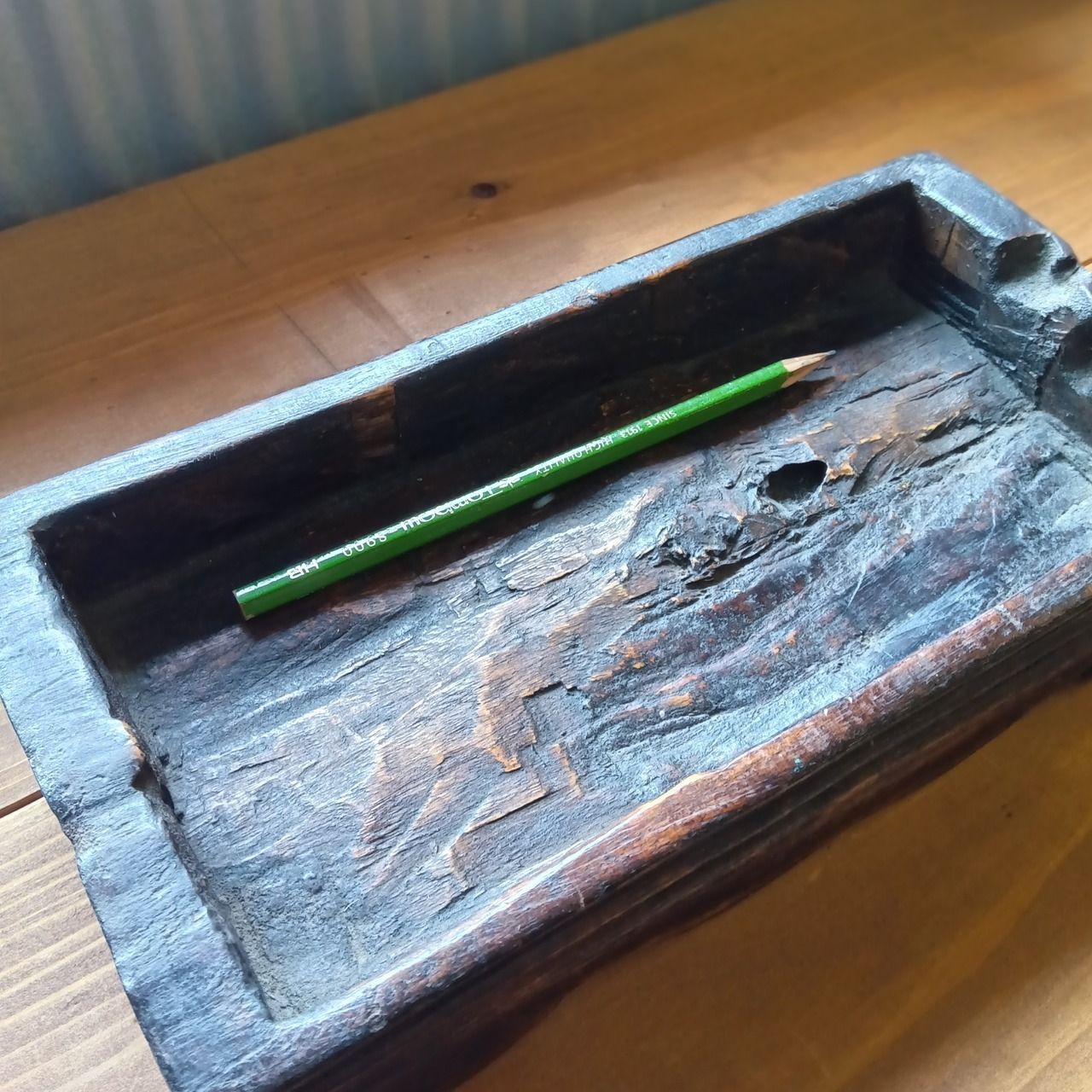 一点物 古材の木製トレイ 卓上ペンケース 鍵置き アクセサリー置き