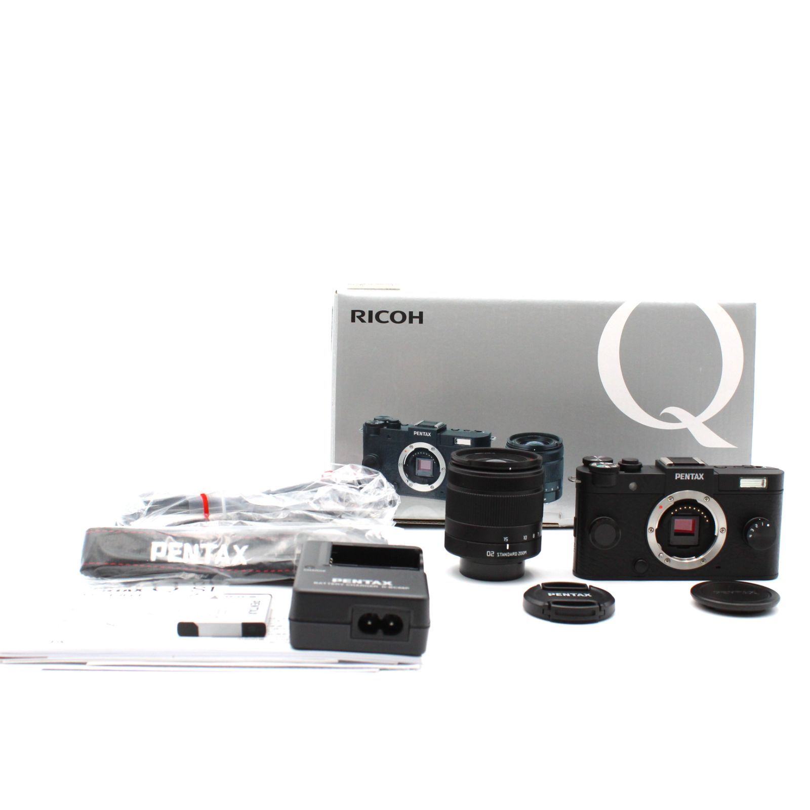 □ほぼ新品□ RICOH ミラーレス一眼 Q-S1 ズームレンズキット [標準