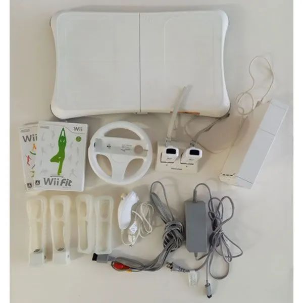 ジャンク品】Wii本体 Wii fit 周辺機器セット ソフト付き #m00151