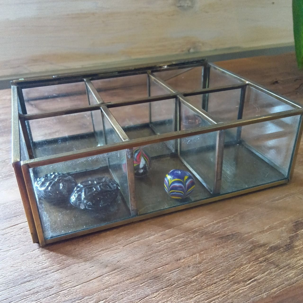 アンティーク風 ガラスケース 真鍮 6仕切り ジュエリーボックス