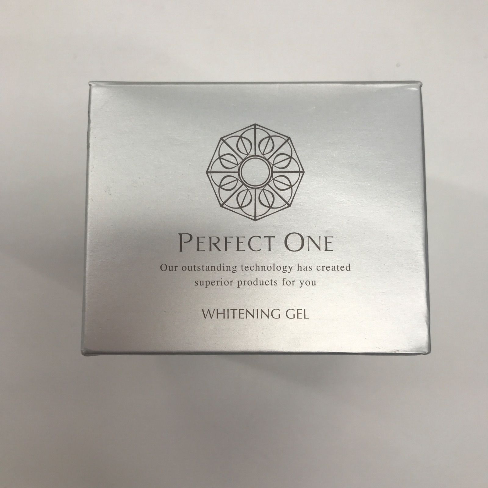V1138 PERFECT ONE パーフェクトワン 薬用ホワイトニングジェル <美容