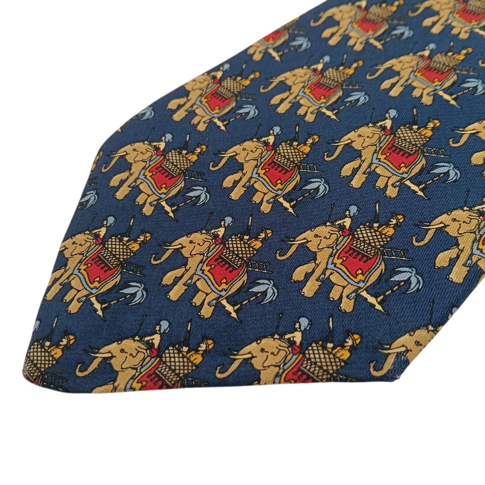 【未使用】フェラガモ シルクネクタイ 小象モチーフゾウ柄総柄 ライトブルー Salvatore Ferragamo フェラガモ ネクタイ ゾウ柄 象 シルク ネイビー