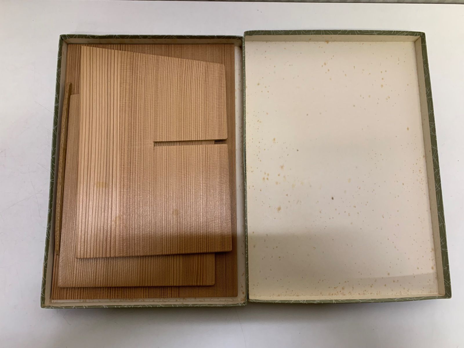 邦楽用 組み立て式 座奏用見台(譜面台) X型 折りたたみ式 - メルカリ