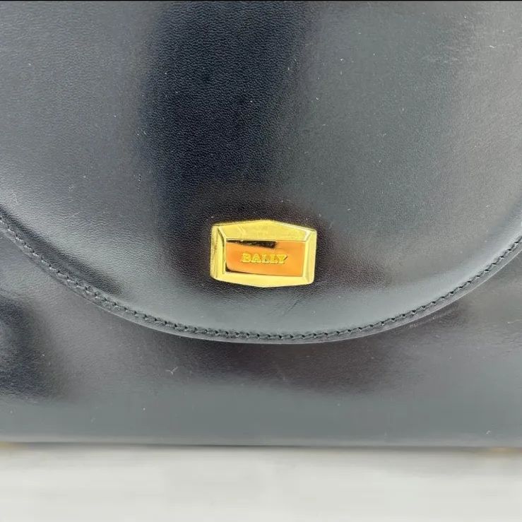 BALLY バリー ショルダーバッグ ゴールド金具 ブラック レザー 斜め