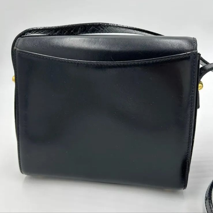 BALLY バリー ショルダーバッグ ゴールド金具 ブラック レザー 斜め