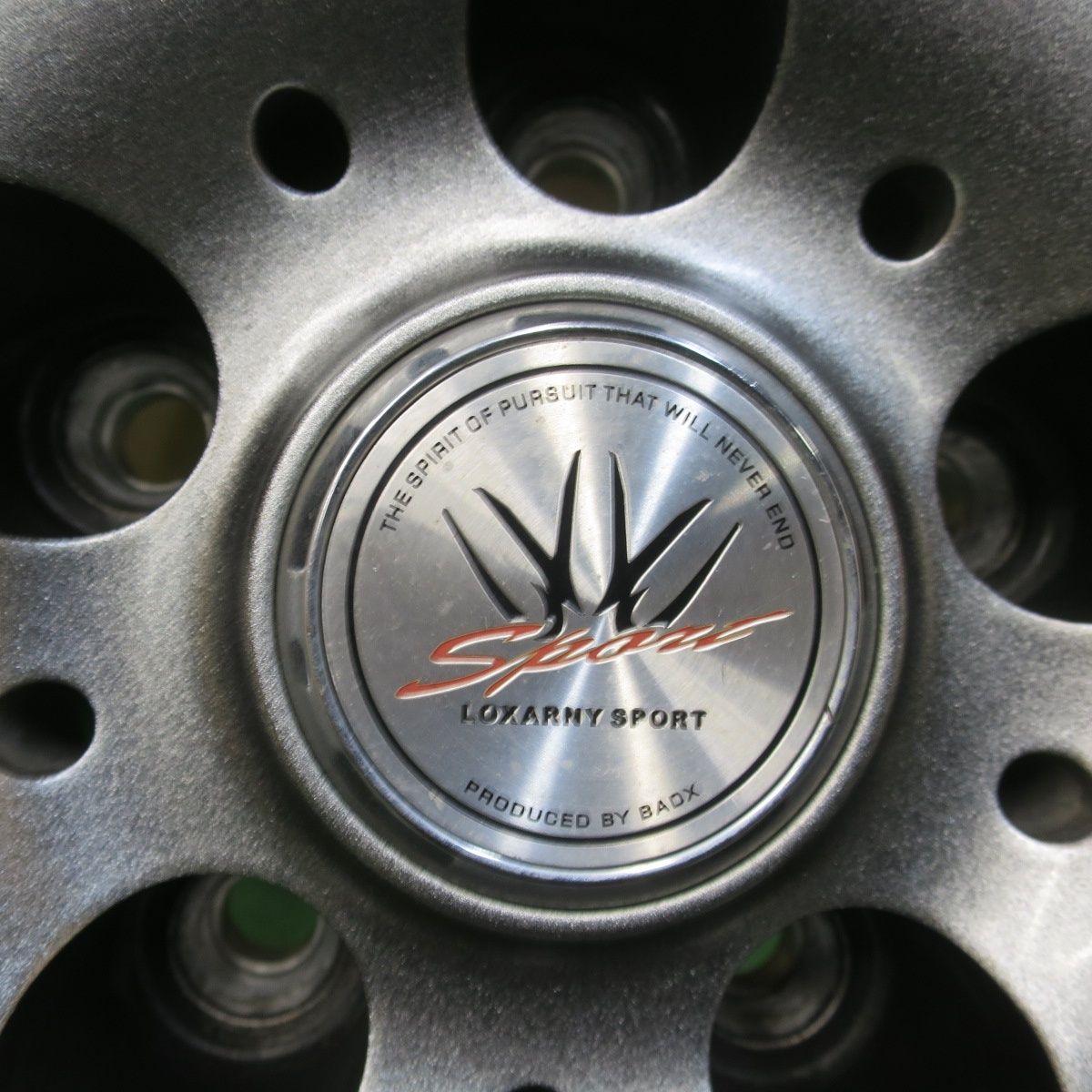 バリ溝！22年！キレイ！9分☆LOXARNY SPORT 205/60R16 スタッドレス