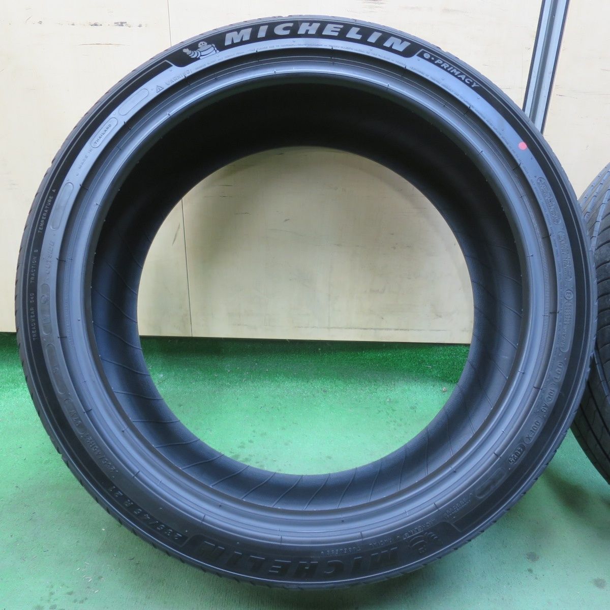 新車外し！25年☆235/45R21 ミシュラン e・PRIMACY eプライマシー 