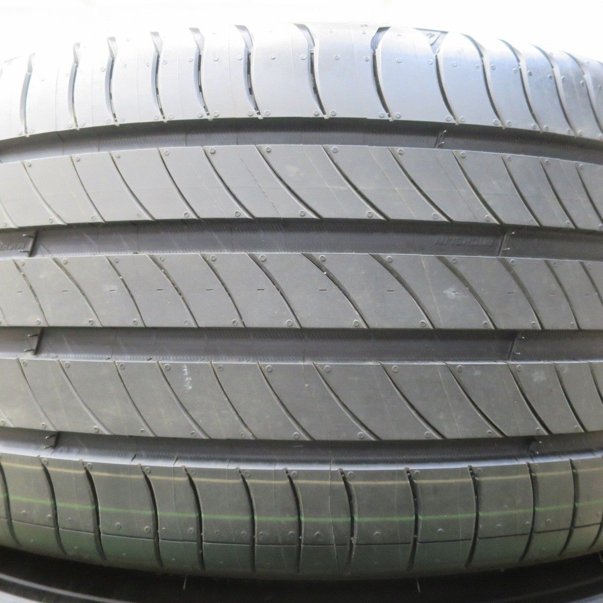 新車外し！25年☆235/45R21 ミシュラン e・PRIMACY eプライマシー 